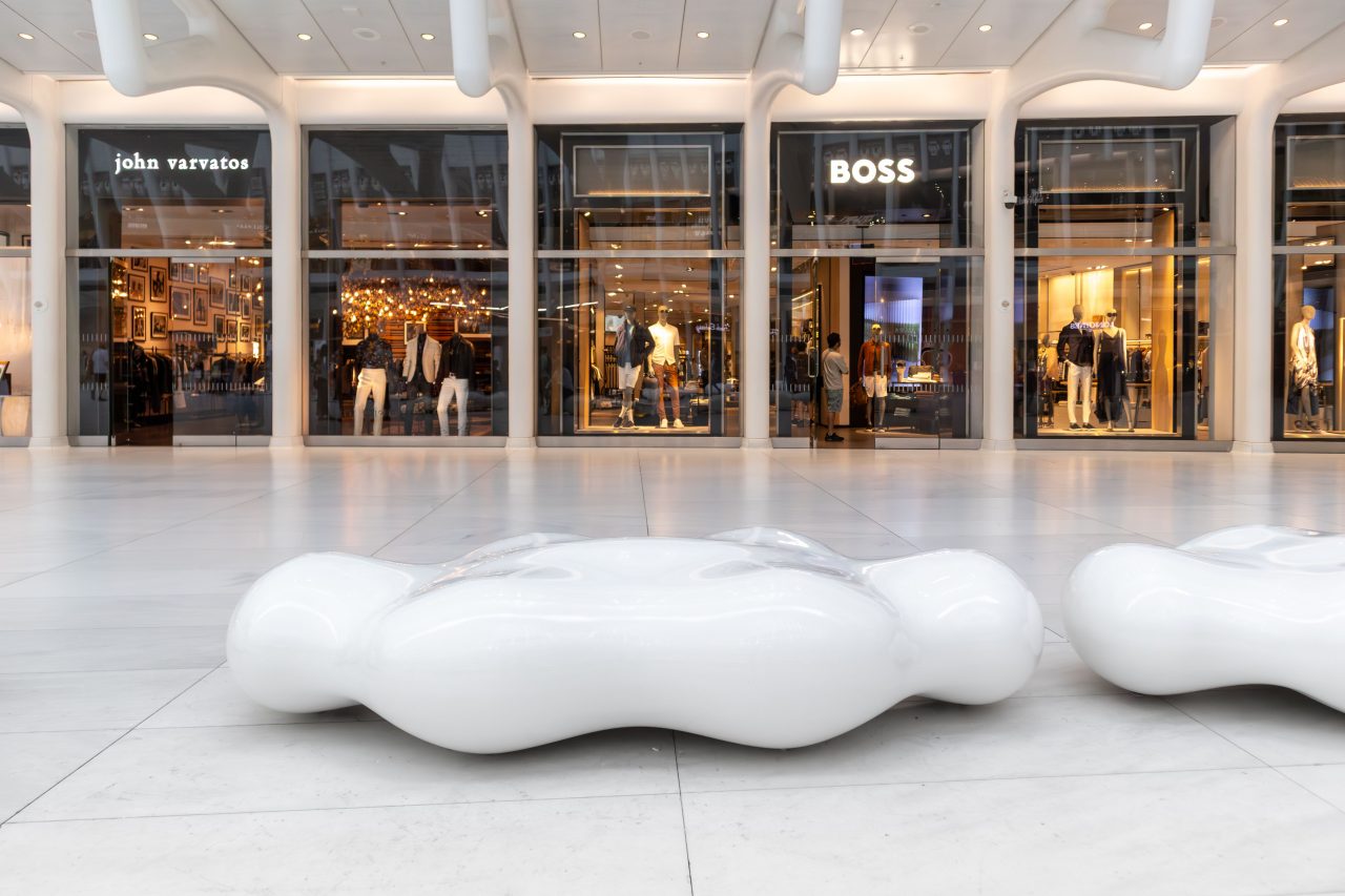 oculus floor seating